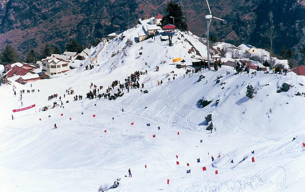 Image : Auli skiing centre