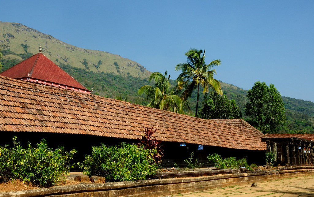 Image Thirunelli Temple